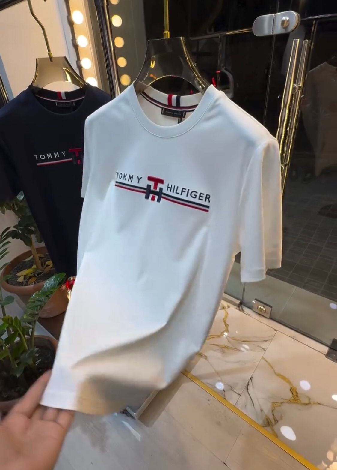 tommy drop shoulder white